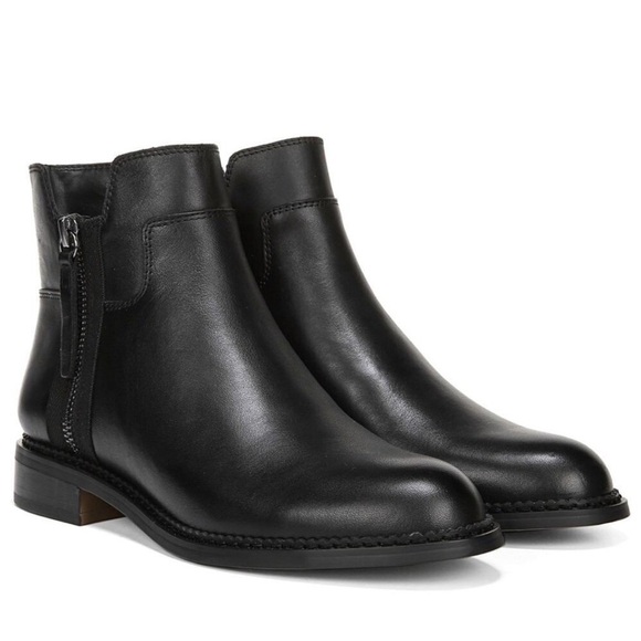 NEW! Franco Sarto Black Halford Ankle Bootie - Size 8 - Picture 1 of 13